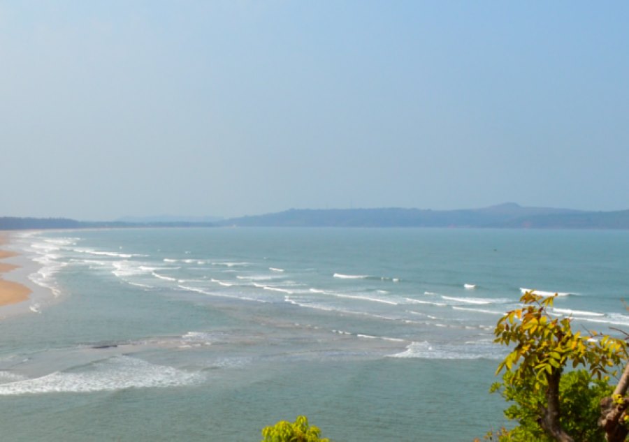 aara ware beach in ratnagiri