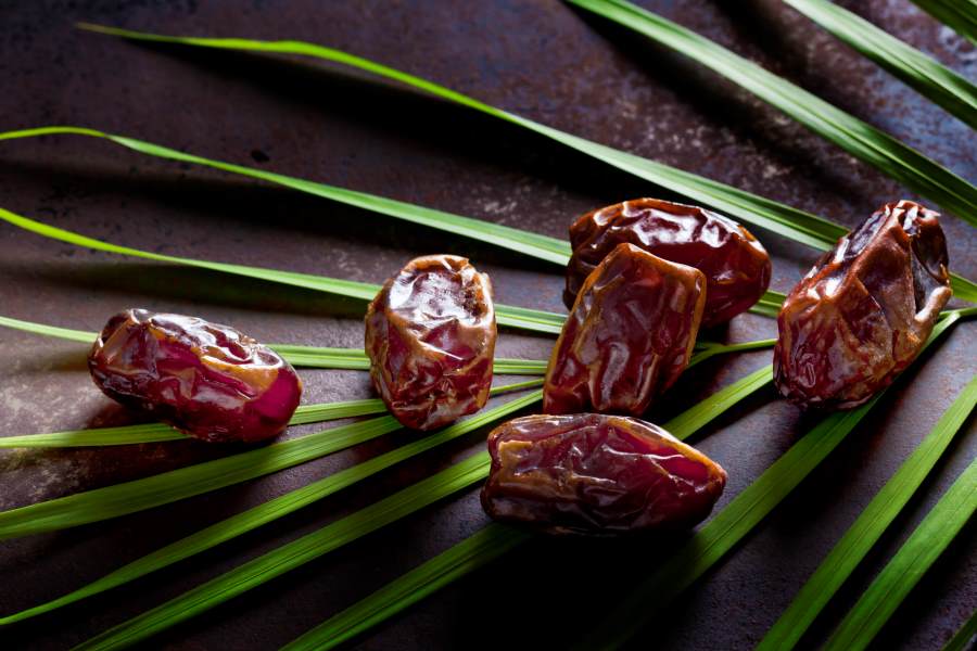 amazing health benefits of eating dates daily