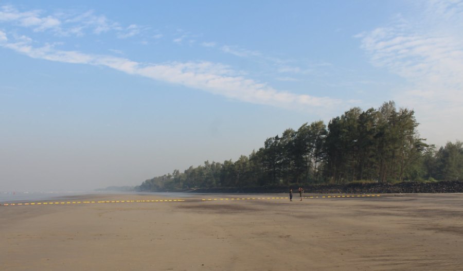 alibaug beach in koliwada