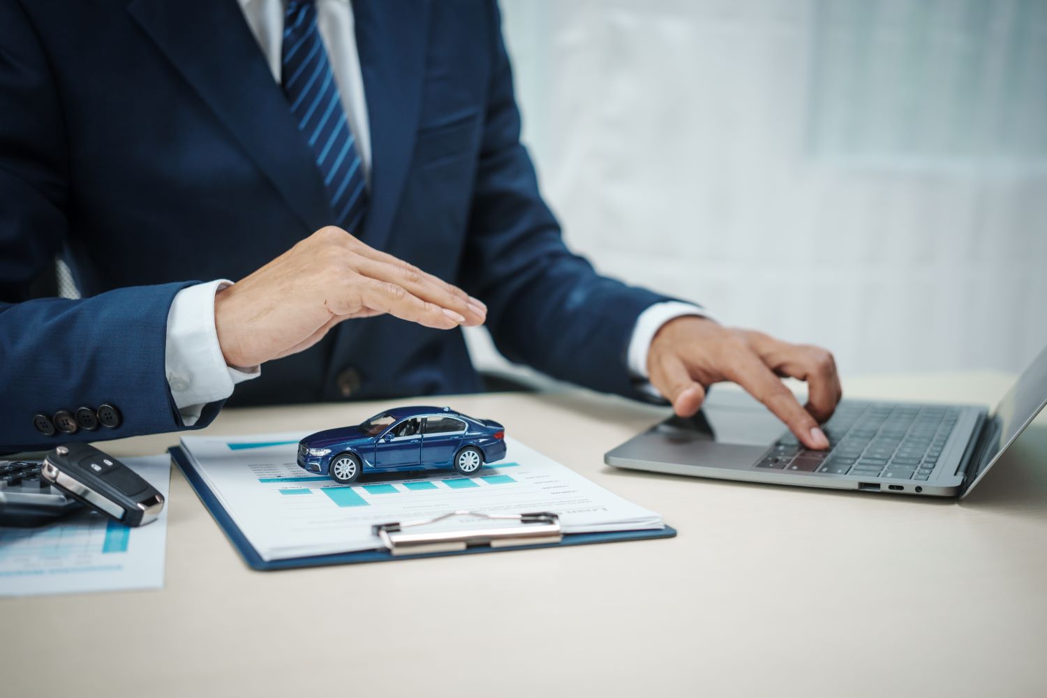 are automatic cars more expensive to insure