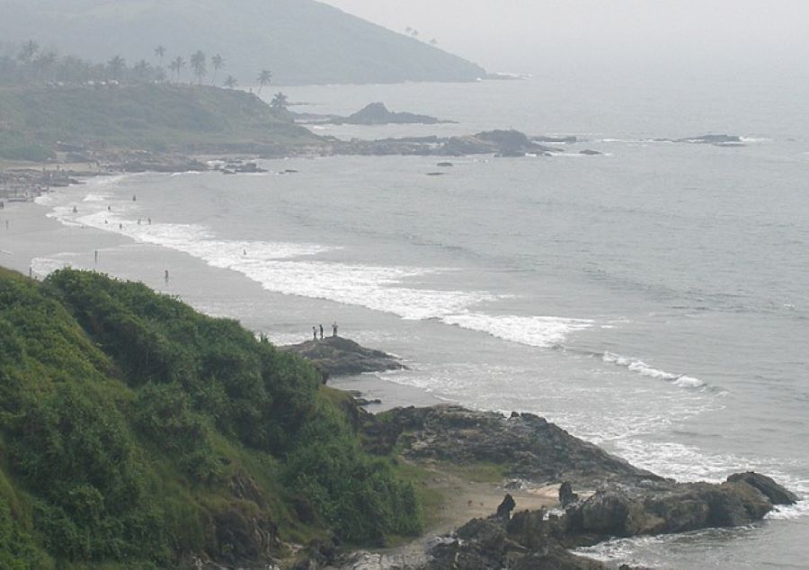 chapora beach in north goa