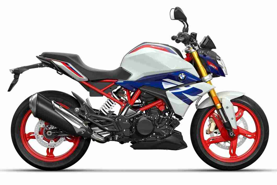 Best bikes under 1.5 lakh in India 2023 - BikeWale