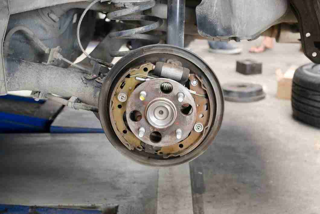 Difference Between A Strut And A Shock Absorber - Carorbis