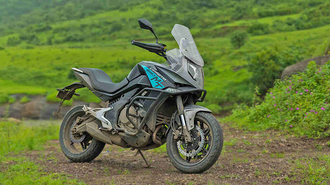 Twin Cylinder Bikes in India Key Specifications & Prices