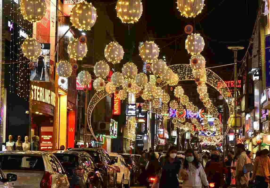 commercial street