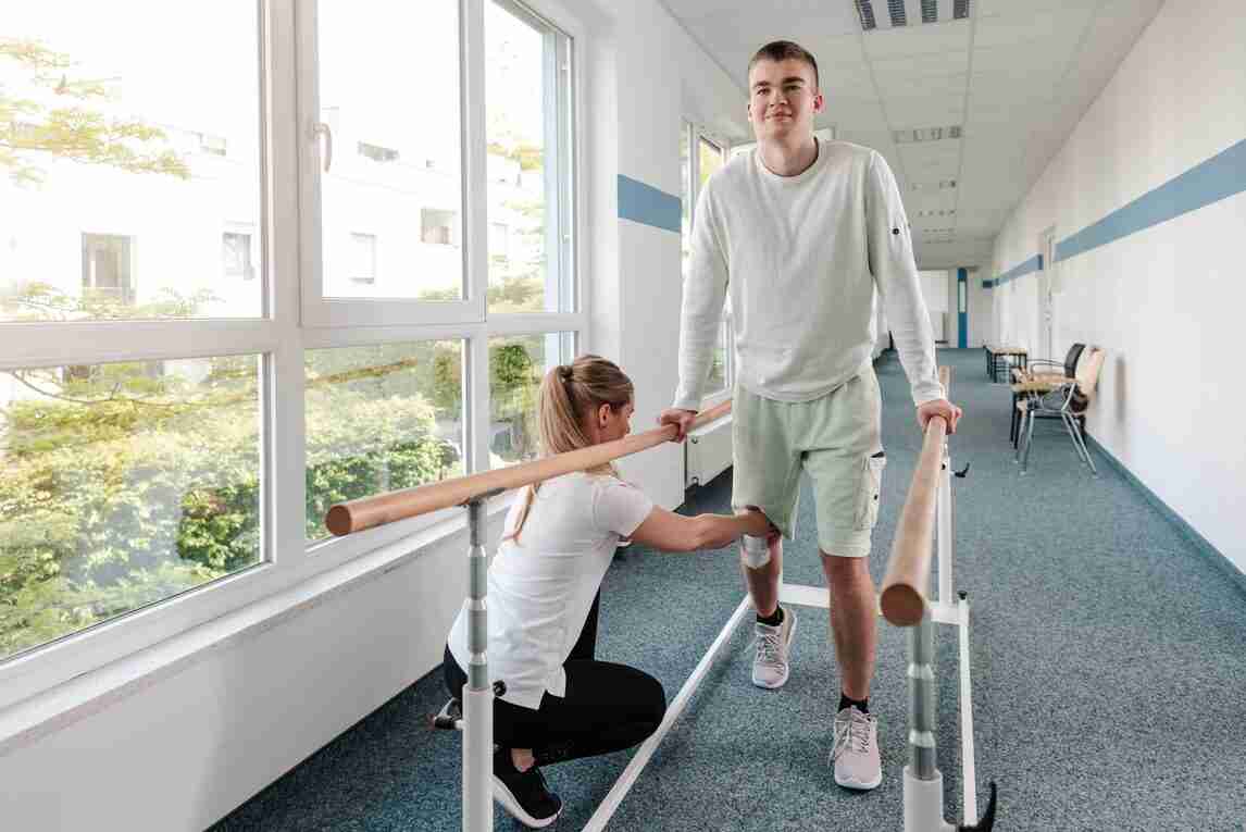Gait Training Steps, Benefits & Safety Precautions