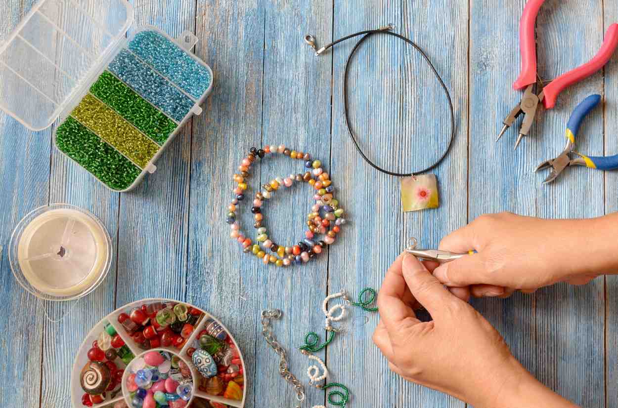 handmade jewellery designing business idea
