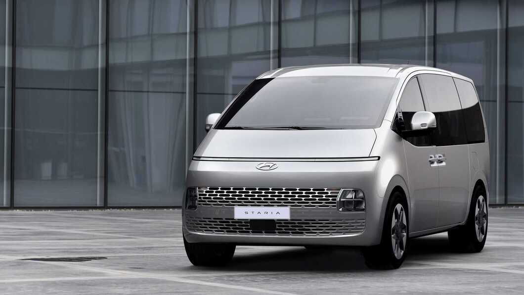 hyundai staria