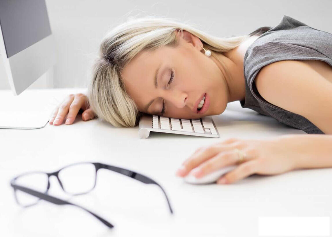 What Is Narcolepsy Meaning, Symptoms, Causes, Risks & Treatment