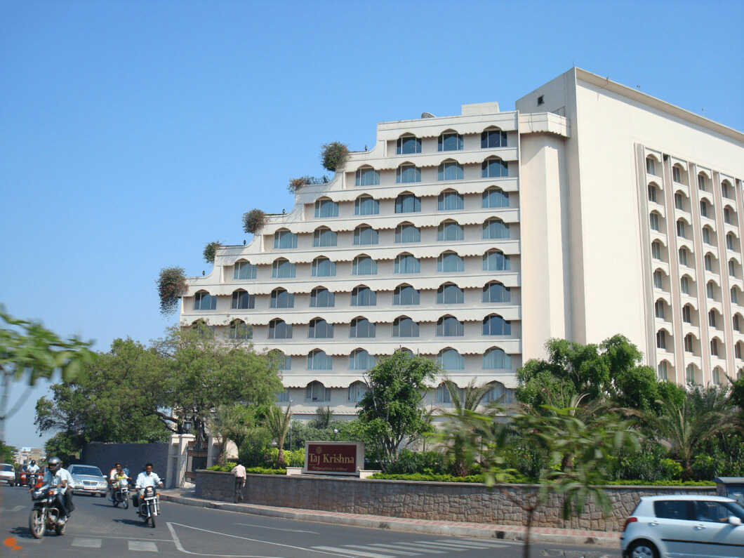 places to live in hyderabad