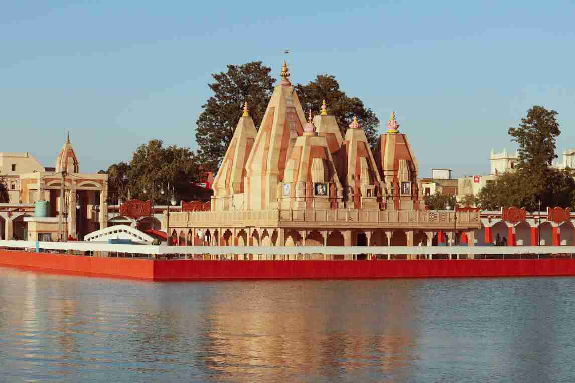 famous tourist spot of haryana