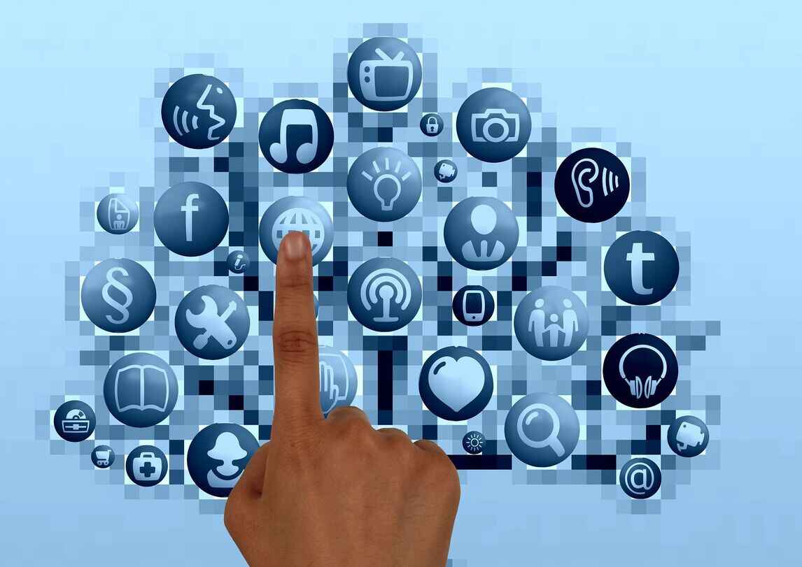 protect against identity theft on social media