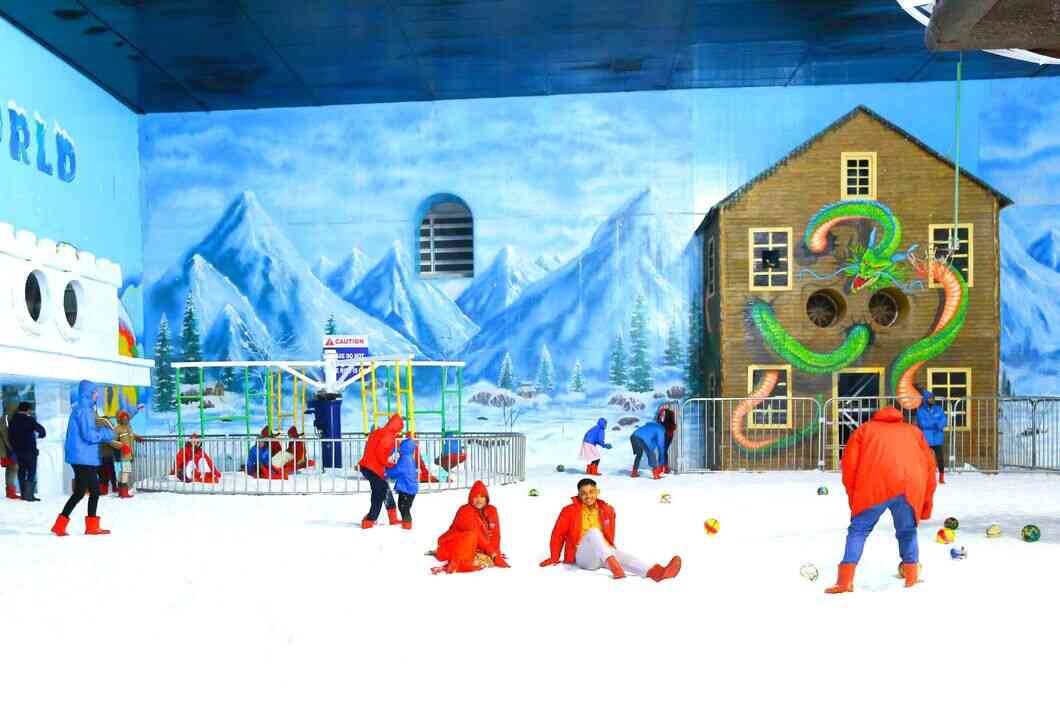 Snow World