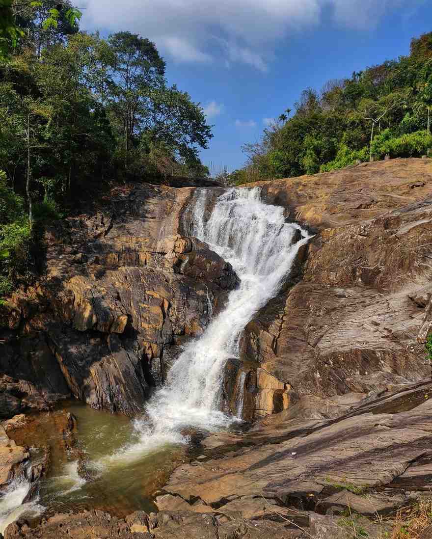 soochipara falls kerala