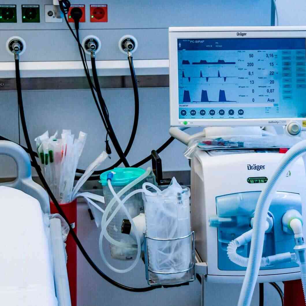 What Is A Ventilator Types & How It Works
