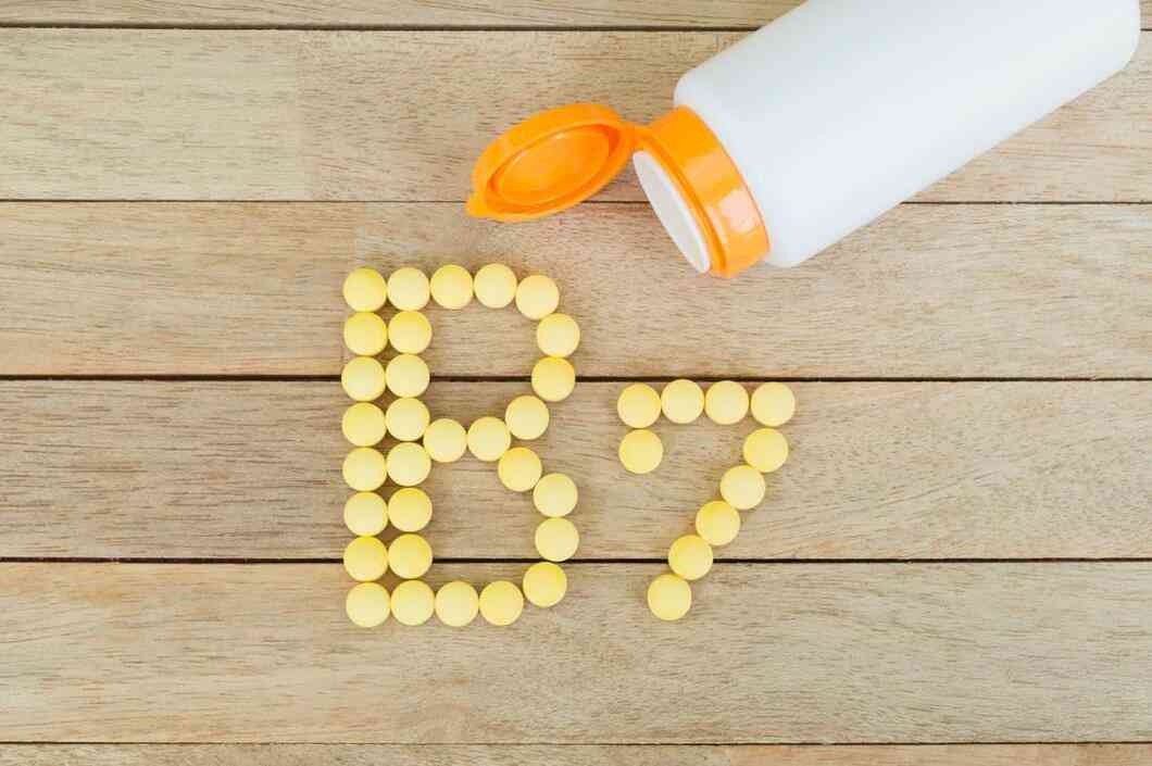 Vitamin B7 Deficiency Symptoms, Causes, Treatment & Prevention