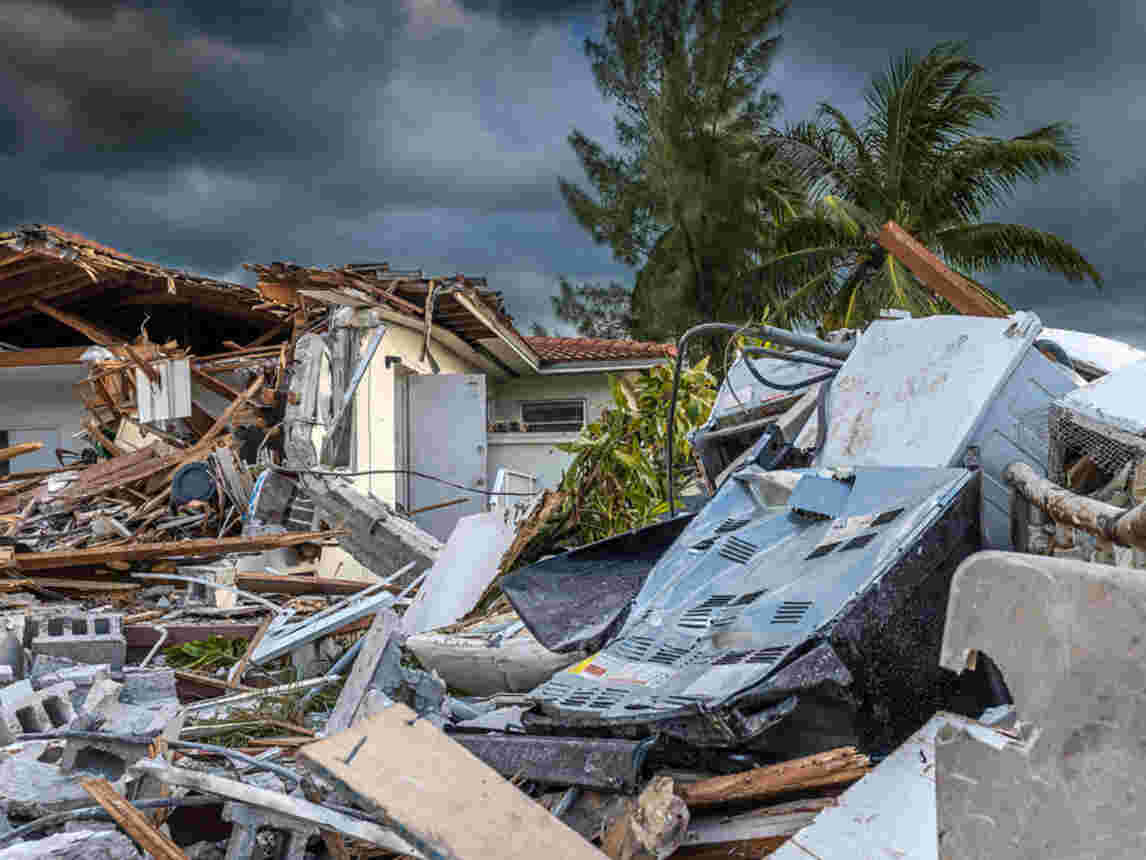what to do during an earthquake