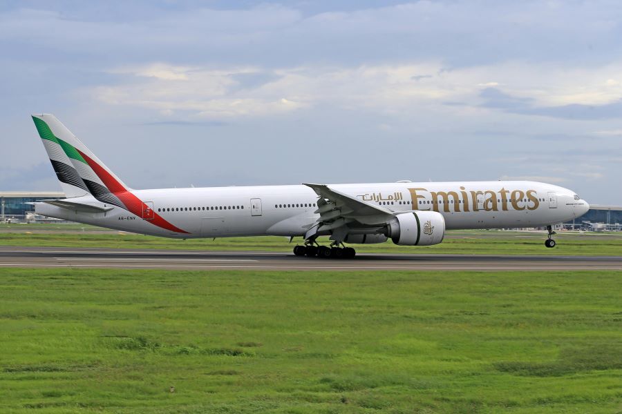 ermirates airplane