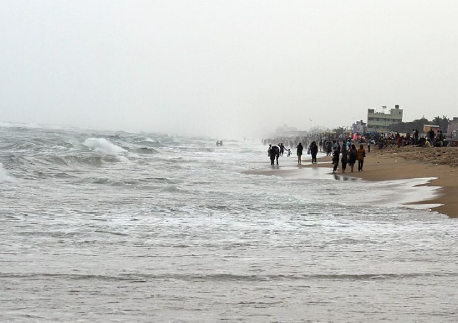elliots beach in chennai