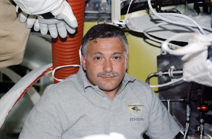 fyodor yurchikhin inside space ship
