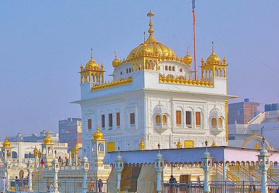 gurudwara shri tarn taran sahib in punjab