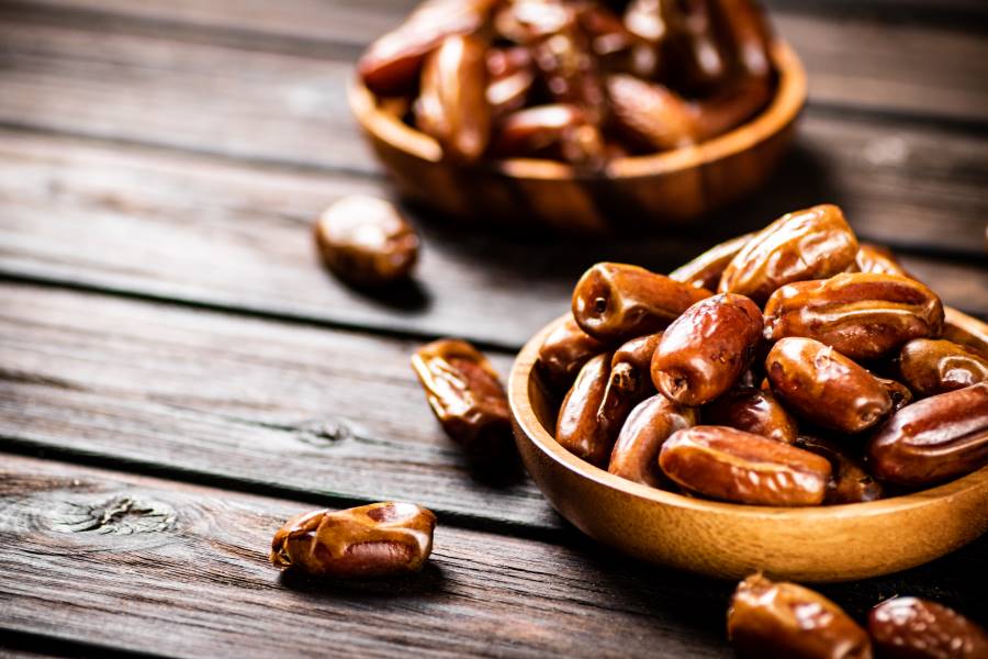 amazing benefits of eating dates daily