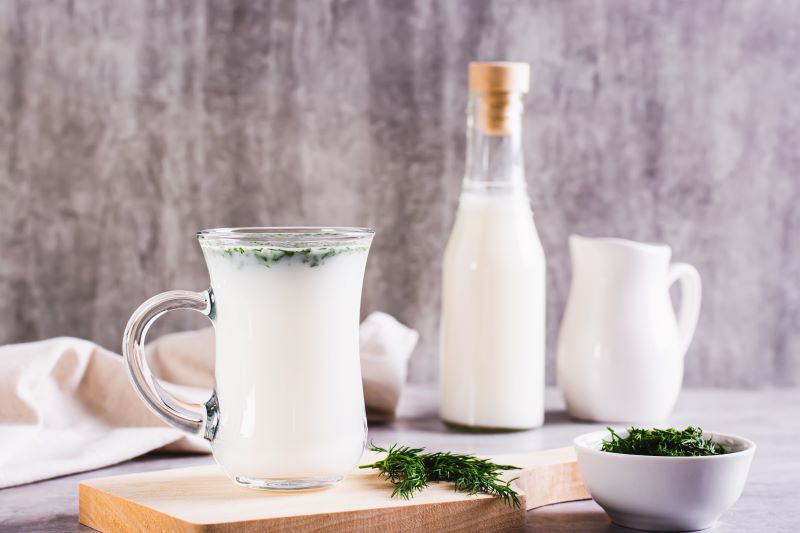 Benefits of Consuming Buttermilk Daily in Your Diet