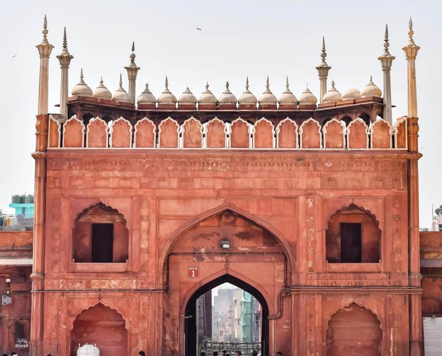 architecture of jama masjid in agra