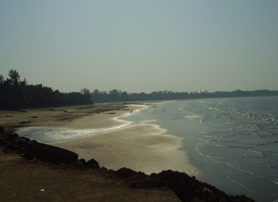 mandwa beach in alibaug