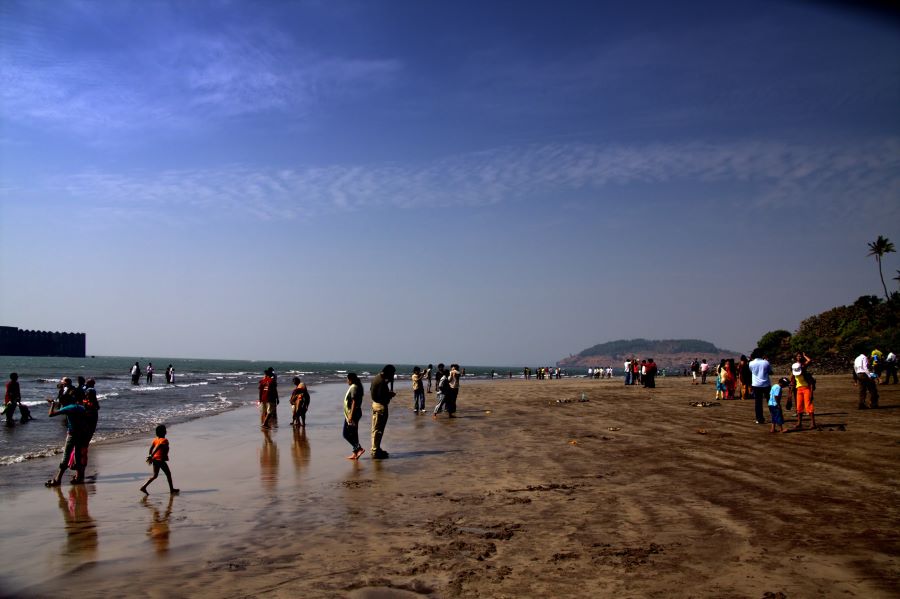 murud beach in alibaug