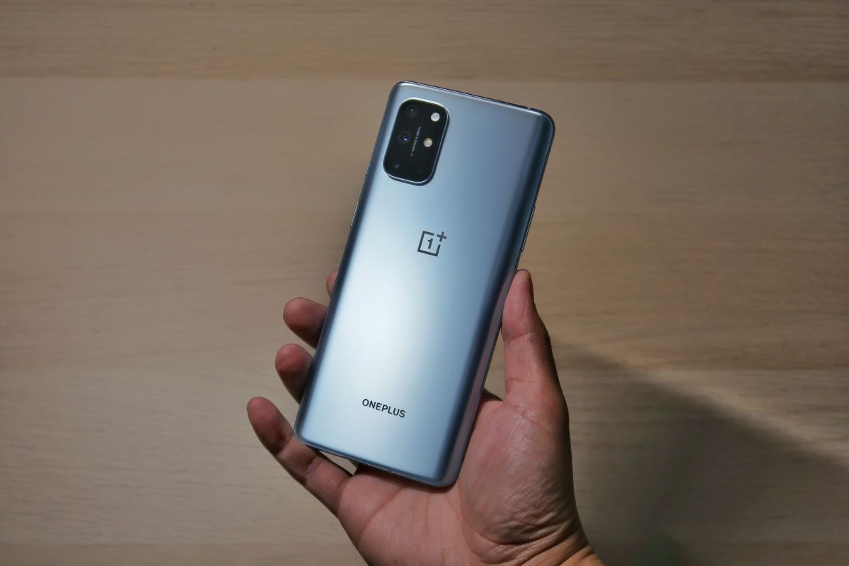 oneplus smartphone