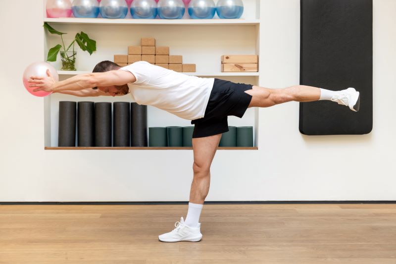 Single Leg Hinge