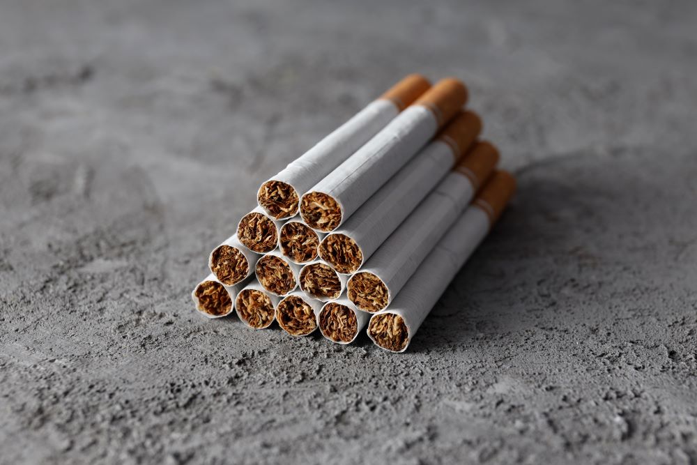 smoking-cigarettes