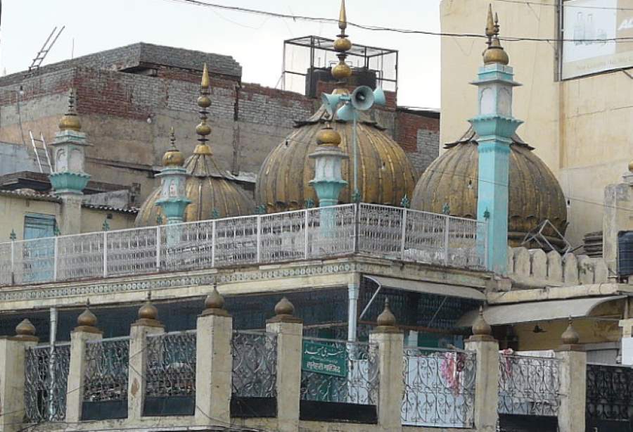 sunehri masjid in delhi