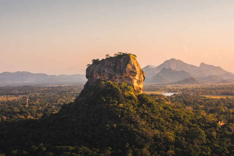 mountains in sri lanka