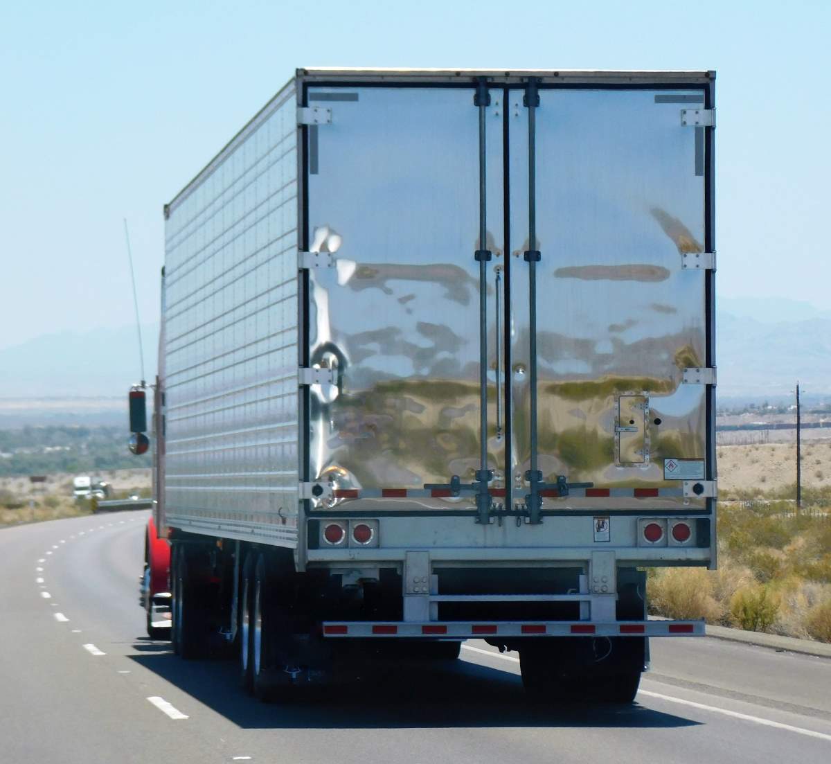 What Are Box Trucks And What Are They Used For What Are Box Trucks And What Are They Used For