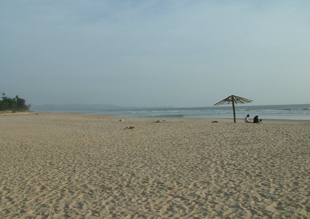 varca beach in goa