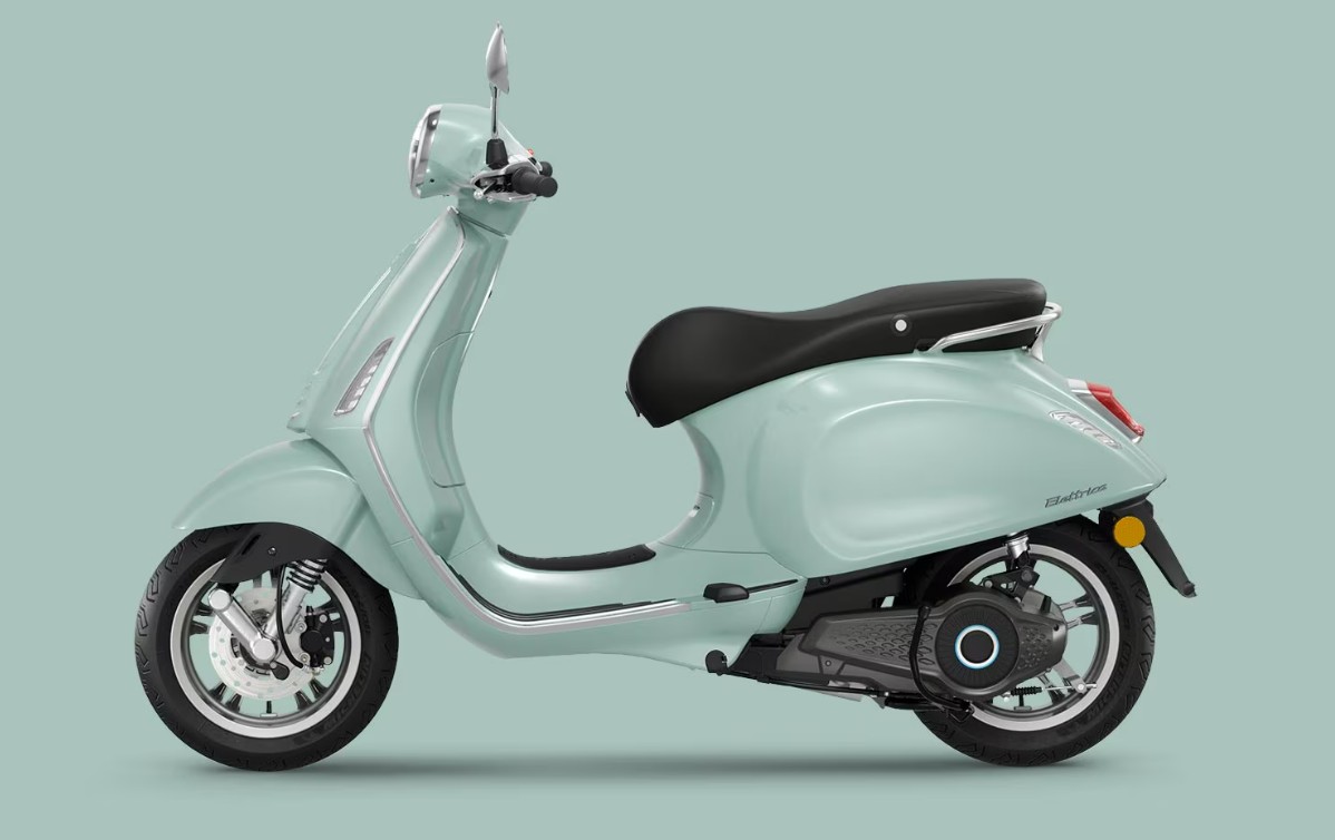 vespa electric scooter