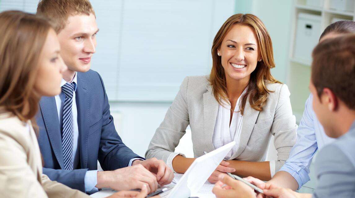 difference between financial planner and accountant