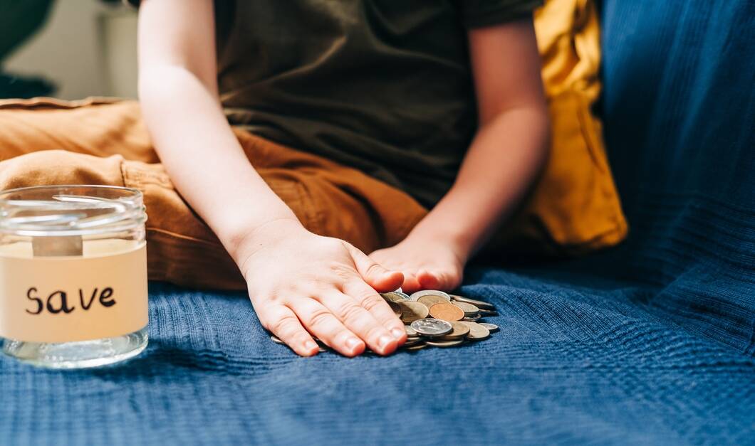 the benefits of teaching your kids about money