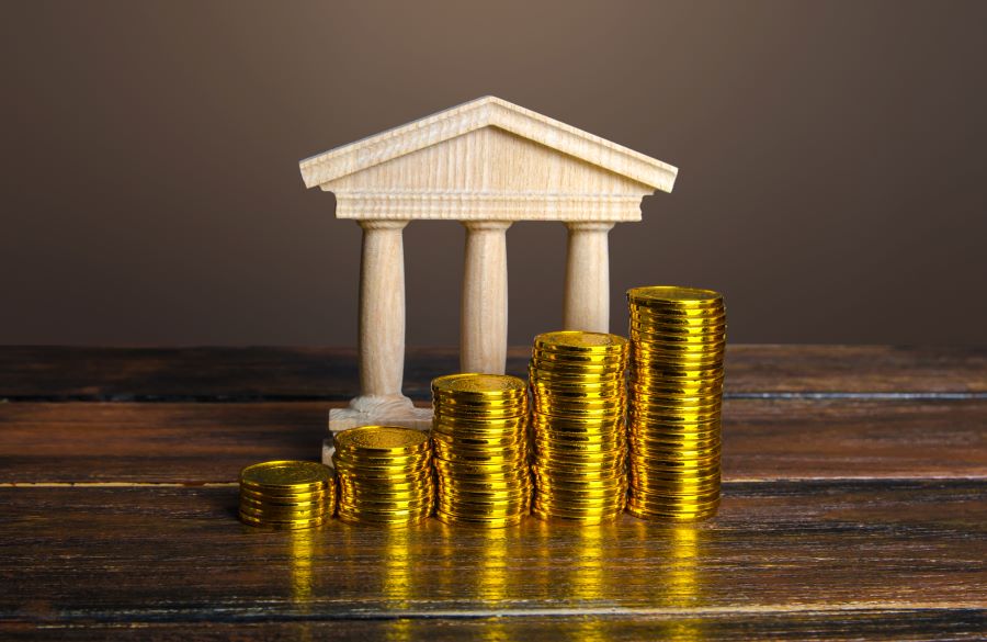 difference between gold and fixed deposit